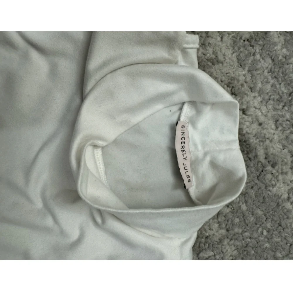 White Bodysuit Mock Turtle Neck Sleeveless Jumpsuit - Picture 6 of 6